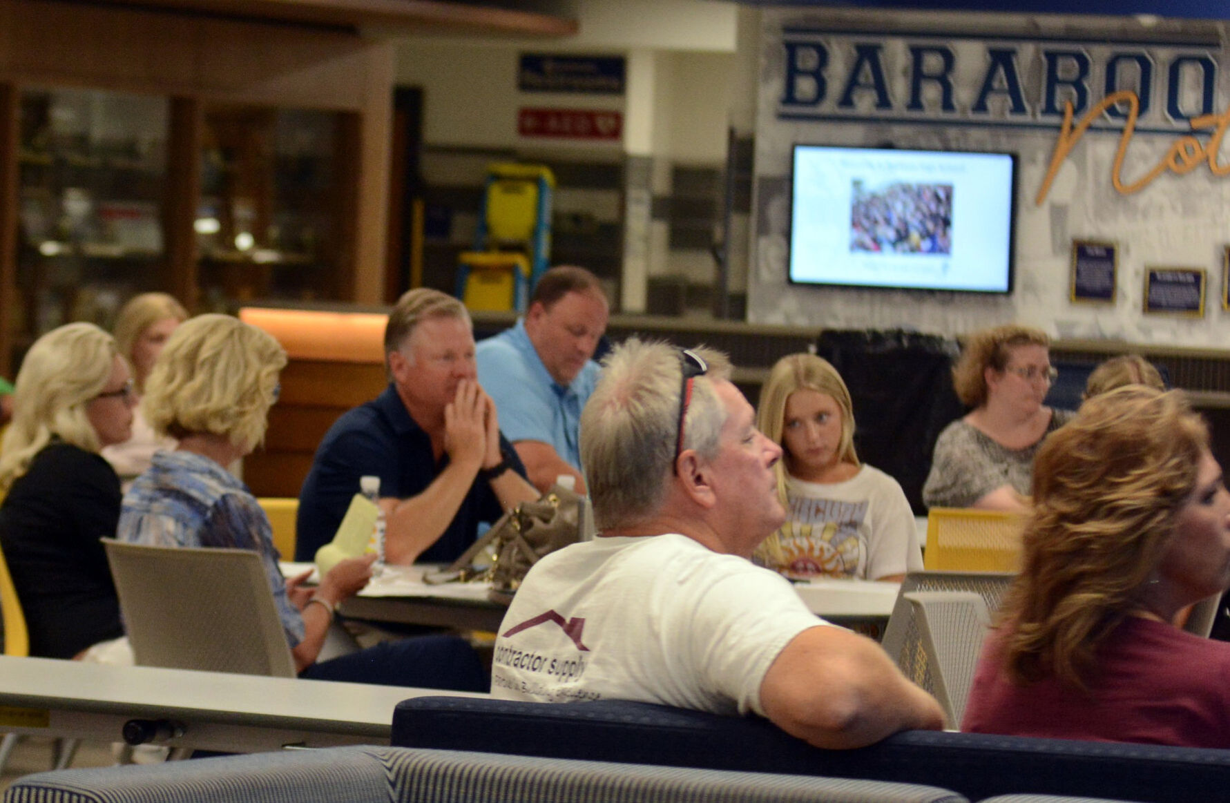 Baraboo schools mask debate